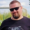 Знакомства: Максим, 32 года, Артемовский