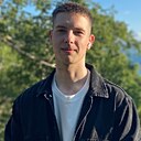 Знакомства: Евгений, 23 года, Артем