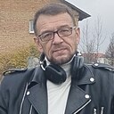 Знакомства: Андрей, 37 лет, Островец