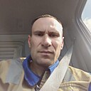 Знакомства: Иван, 36 лет, Боровичи