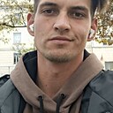 Знакомства: Илья, 28 лет, Севастополь