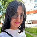 Знакомства: Вика, 49 лет, Якутск