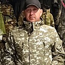 Знакомства: Александр, 46 лет, Нижневартовск