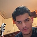 Знакомства: Sebi, 18 лет, București