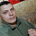 Знакомства: Александр, 32 года, Алейск