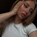 Знакомства: Полина, 27 лет, Санкт-Петербург