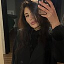 Знакомства: Тина, 20 лет, Москва