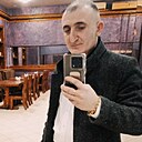 Знакомства: Овик Карапетян, 41 год, Малаховка