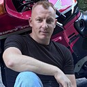 Знакомства: Александр, 29 лет, Червень