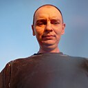 Знакомства: Алексей Подушка, 36 лет, Дружковка