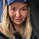 Знакомства: Юлия, 39 лет, Челябинск