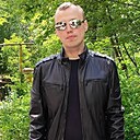 Знакомства: Денис, 34 года, Орел