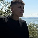 Знакомства: Максим, 18 лет, Вилючинск