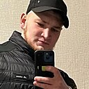 Знакомства: Валерий, 22 года, Пермь