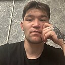 Знакомства: Андрей, 29 лет, Урюпинск