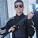 Знакомства: Артëм, 18 лет, Волжский