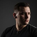 Знакомства: Роман, 21 год, Темрюк