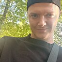 Знакомства: Влад, 27 лет, Среднеуральск