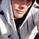 Знакомства: Александр, 32 года, Первоуральск