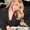 Знакомства: Виктория, 21 год, Барнаул