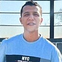 Знакомства: Hassan, 26 лет, Свободный