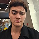 Знакомства: Егор, 20 лет, Бузулук