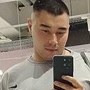 Знакомства: Максим, 25 лет, Красноперекопск