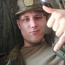 Знакомства: Илья, 20 лет, Елец