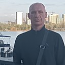 Знакомства: Евгений, 41 год, Луганск