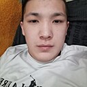 Знакомства: Дамир, 18 лет, Балаково