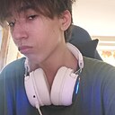 Знакомства: Карим, 19 лет, Красноярск