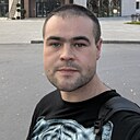 Знакомства: Василий, 31 год, Новосибирск