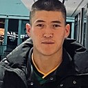 Знакомства: Макс, 30 лет, Москва