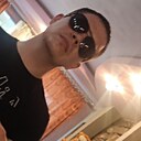 Знакомства: Дима, 29 лет, Златоуст