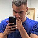 Знакомства: Марк, 25 лет, Тюмень