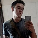 Знакомства: Богдан, 22 года, Киев