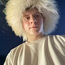 Знакомства: Кирилл, 18 лет, Кострома