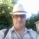 Знакомства: Иван, 66 лет, Ялта