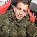 Знакомства: Виктор, 30 лет, Луга