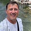 Знакомства: Dragan, 57 лет, Геленджик