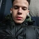 Знакомства: Влад, 22 года, Киров