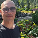 Знакомства: Александр, 31 год, Саратов
