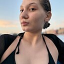 Знакомства: Adelina, 19 лет, Казань