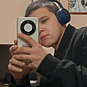 Знакомства: Илья, 22 года, Киров