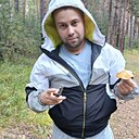 Знакомства: Евгений, 32 года, Черногорск