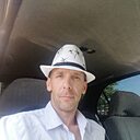 Знакомства: Виктор, 40 лет, Зима