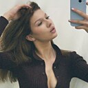 Знакомства: Арина, 19 лет, Ульяновск