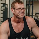 Знакомства: Виктор, 47 лет, Магнитогорск