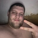 Знакомства: Артем, 24 года, Тутаев