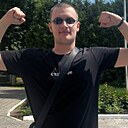 Знакомства: Кирилл, 19 лет, Омск
